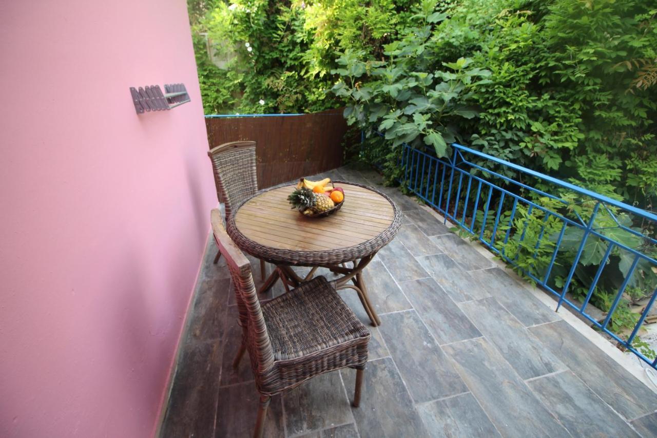 Bed and Breakfast Batis Breeze Perama  Exterior foto